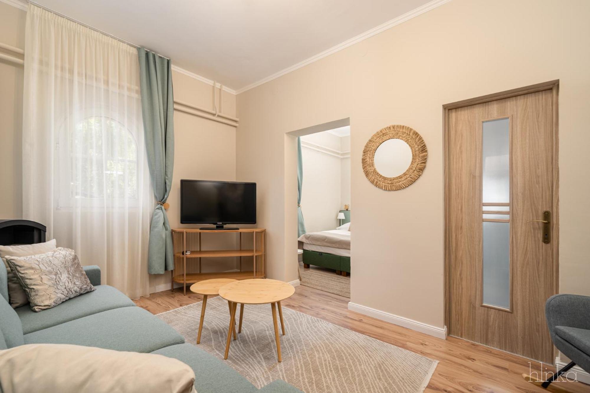 Delceg Rece Minihotel Balatonkenese Eksteriør billede